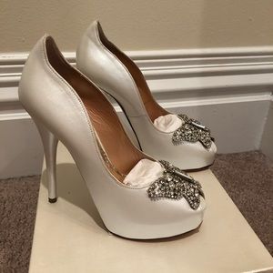 Aruna Seth pearl leather heels